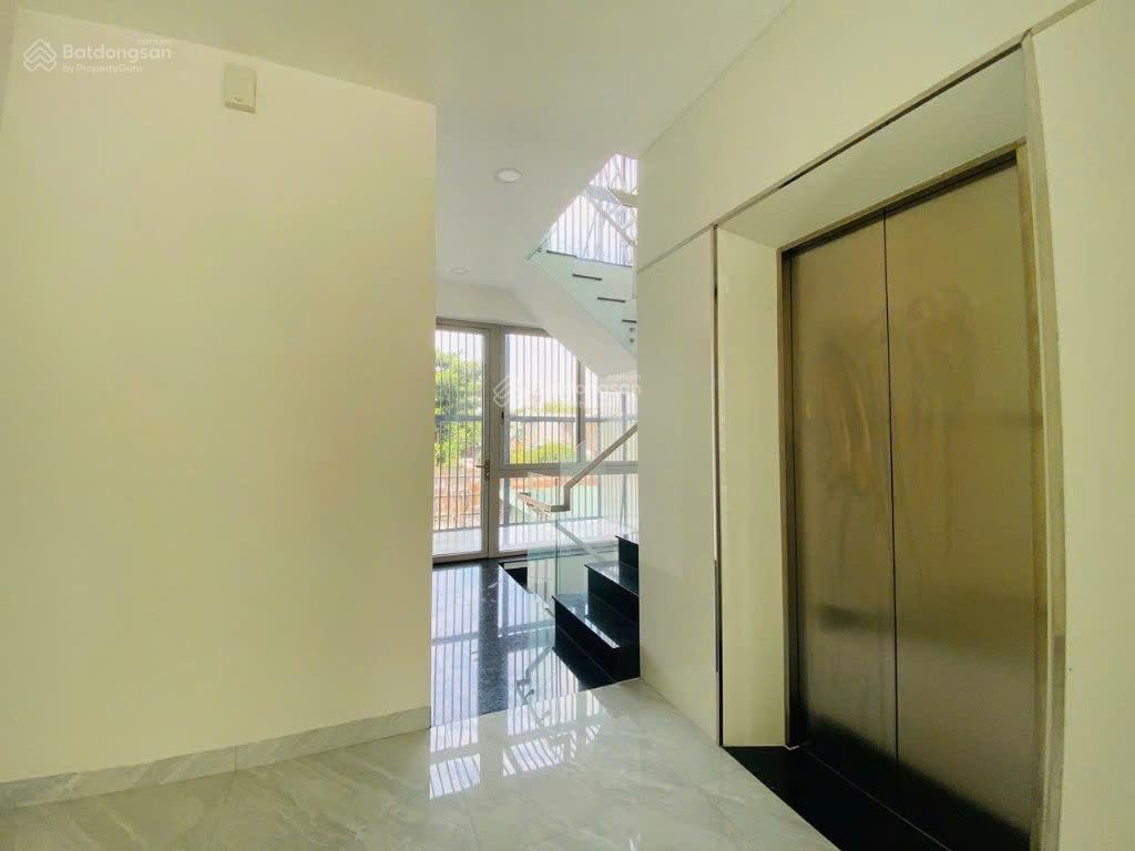 Cho thuê văn phòng him lam kênh tẻ 10 triệu/th