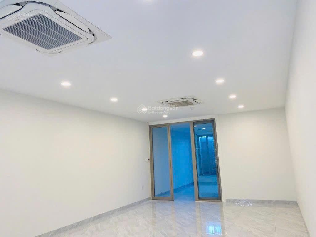 Cho thuê văn phòng him lam kênh tẻ 10 triệu/th