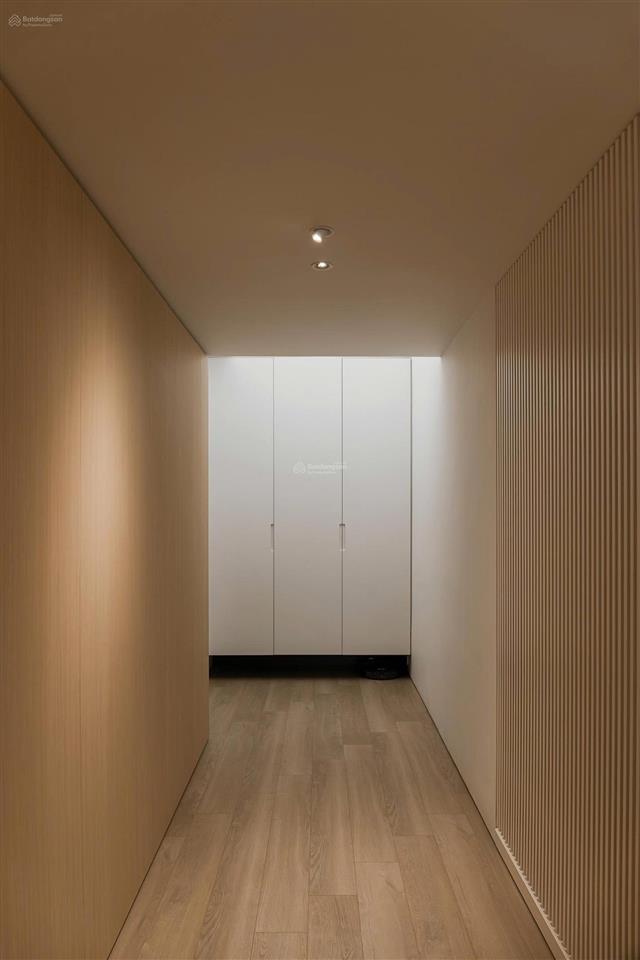 Chung cư cao cấp đội nhân ba đình  98,7m2 tầng đẹp  view hồ tây  nội thất tiền tỷ  giá tốt