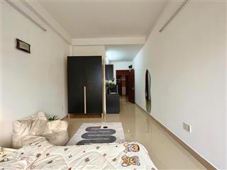 Ban công rộng thoáng ngay emart phan văn trị, chợ gò vấp, iuh, văn lang full nt an ninh thang máy