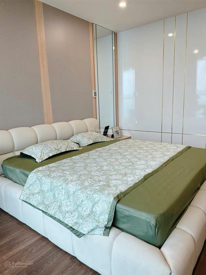 Chính chủ gửi bán căn 161,8m², 3 pn dự án sunshine golden river giá tốt cùng phân khúc 19 tỷ