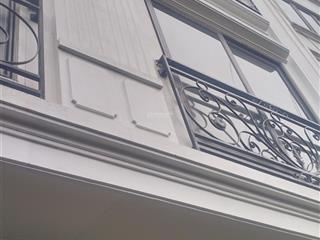 Trạm trôi sát ql32 nhỉnh 4 tỷ 30m 5 tầng chắc chắn, công năng đầy đủ vài bước chân tôi ql32