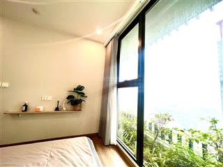 Cho thuê căn 2 ngủ onsen tầng trung view hồ giá thuê 13tr/tháng  0961 694 ***