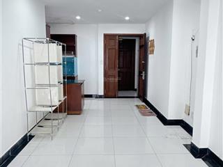 Cần bán căn hộ giai việt tạ quang bửu, p5, q8. dt 109m, 3 phòng ngủ, 2wc, tầng cao, view hồ bơi