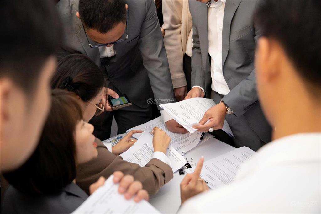 Bán quỹ căn ngoại giao giá rẻ siêu hot sông hồng diamond, hỗ trợ bank, full nội thất cao cấp