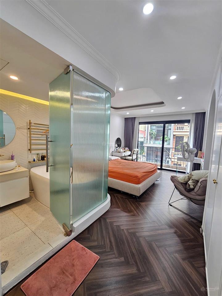 Nhà phân lô phùng chí kiên, 50m2, 5 tầng, mặt ngõ ô tô tránh, 50m ra phố, kinh doanh đẹp