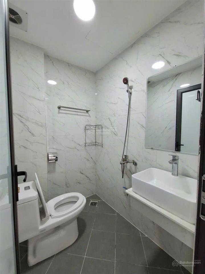 Nhà mới 5tx32m2 ô tô cách 20m có nội thất 5p ra ql6 cầu mai lĩnh biên giang giá chỉ 3,5 tỷ