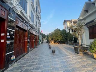 Nhà mới 4tx32m2 cách 1 nhà ra đường ô tô gần trạm xe buýt cuối đồng mai chỉ 3,15 tỷ