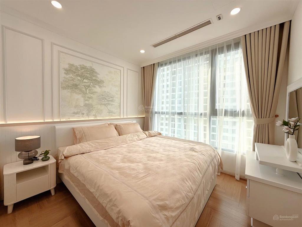 6.35 tỷ, bán căn hộ 72 m2 tại hc golden city, 319 hồng tiến, long biên.  0975 997 ***