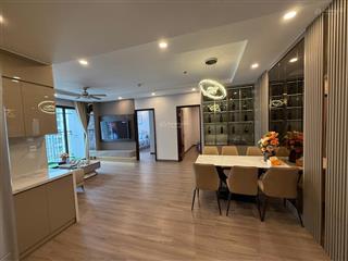 Bán căn góc tầng trung 3pn, 125m2 tại berriver jardin long biên, 11 tỷ, long biên.  0975 997 ***