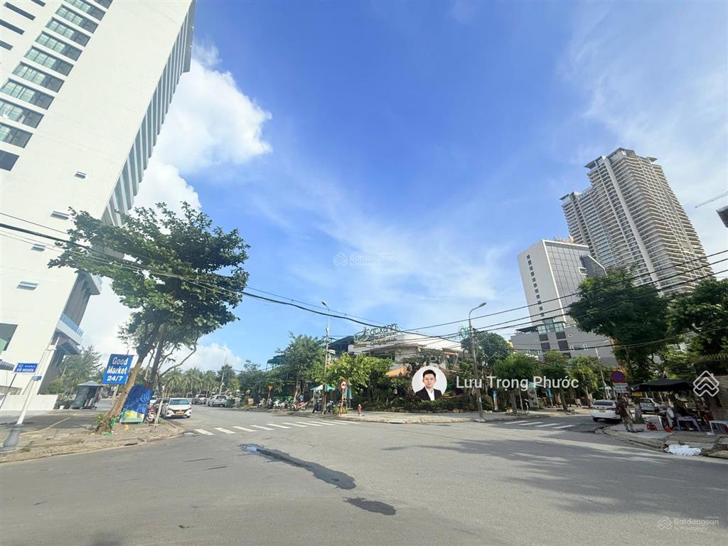 Đất biển diện tích lớn 1.650m²,2 mặt tiền,ngay sau võ nguyên giáp,dòng tiền 120tr/tháng