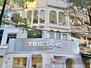 Siêu đẹp, cho thuê nhà mặt phố mạc thái tông, dt 80m2 x 4t, mt 8m. giá thuê 65 triệu /tháng