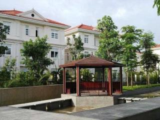 Bán gấp căn biệt thự full đồ diện tích 390m2 , giá 256tr/m2  em 0773 286 ***