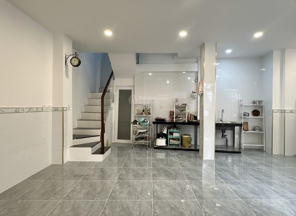 * siêu vị trí * hẻm 4m trường sa q.pn, 2tầng 41m2 (6x7.5) 3pn 3wc  6.5 tỷ (nt mới đẹp)