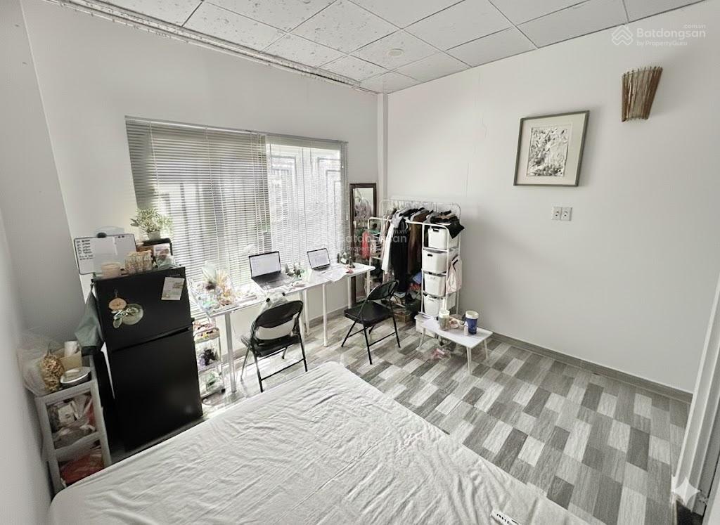 * siêu vị trí * hẻm 4m trường sa q.pn, 2tầng 41m2 (6x7.5) 3pn 3wc  6.5 tỷ (nt mới đẹp)