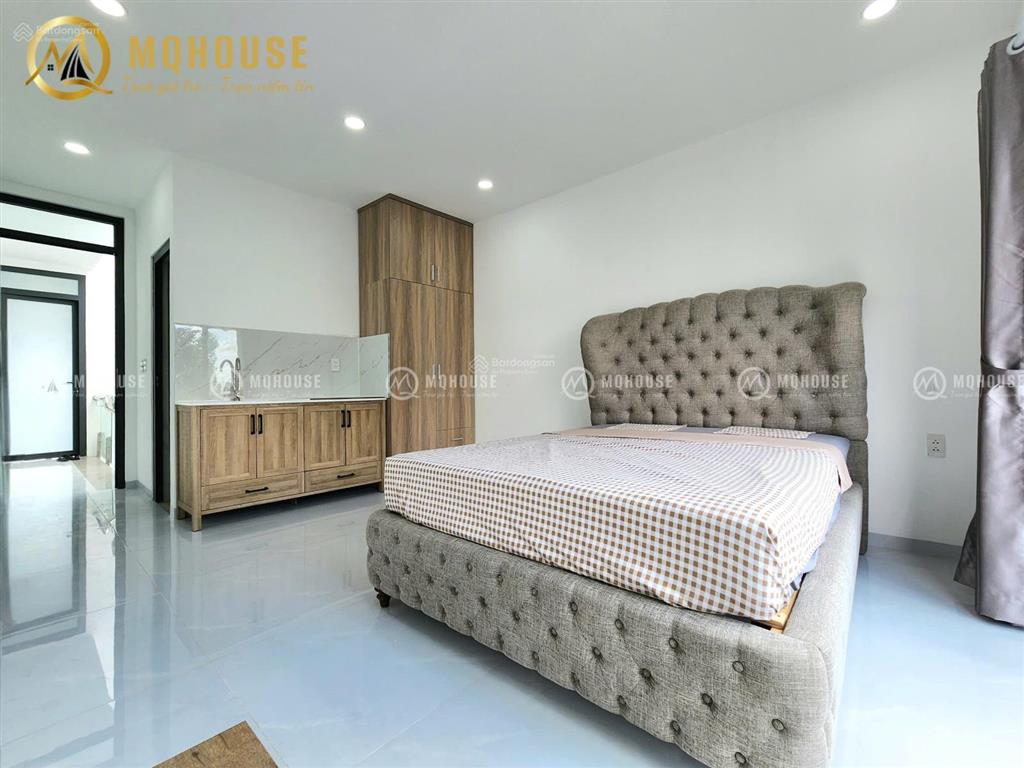 Chdv studio ban công, cửa sổ full nt ngay đh văn hiến  đh công thương giáp tân bình q11 bình tân