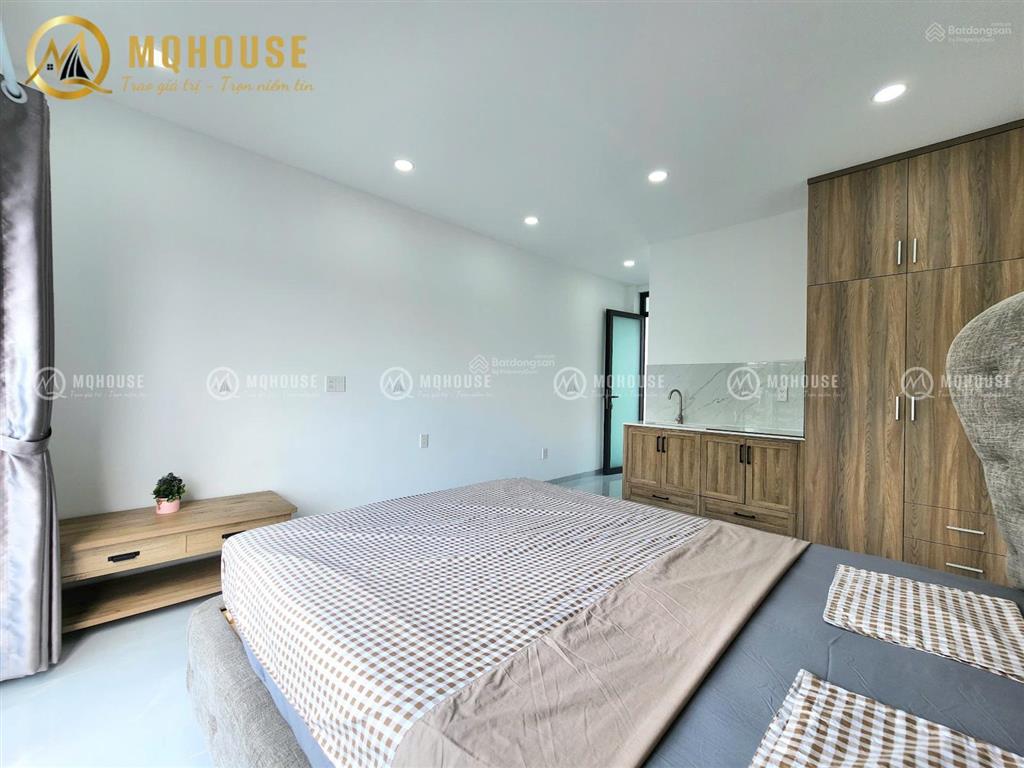 Chdv studio ban công, cửa sổ full nt ngay đh văn hiến  đh công thương giáp tân bình q11 bình tân