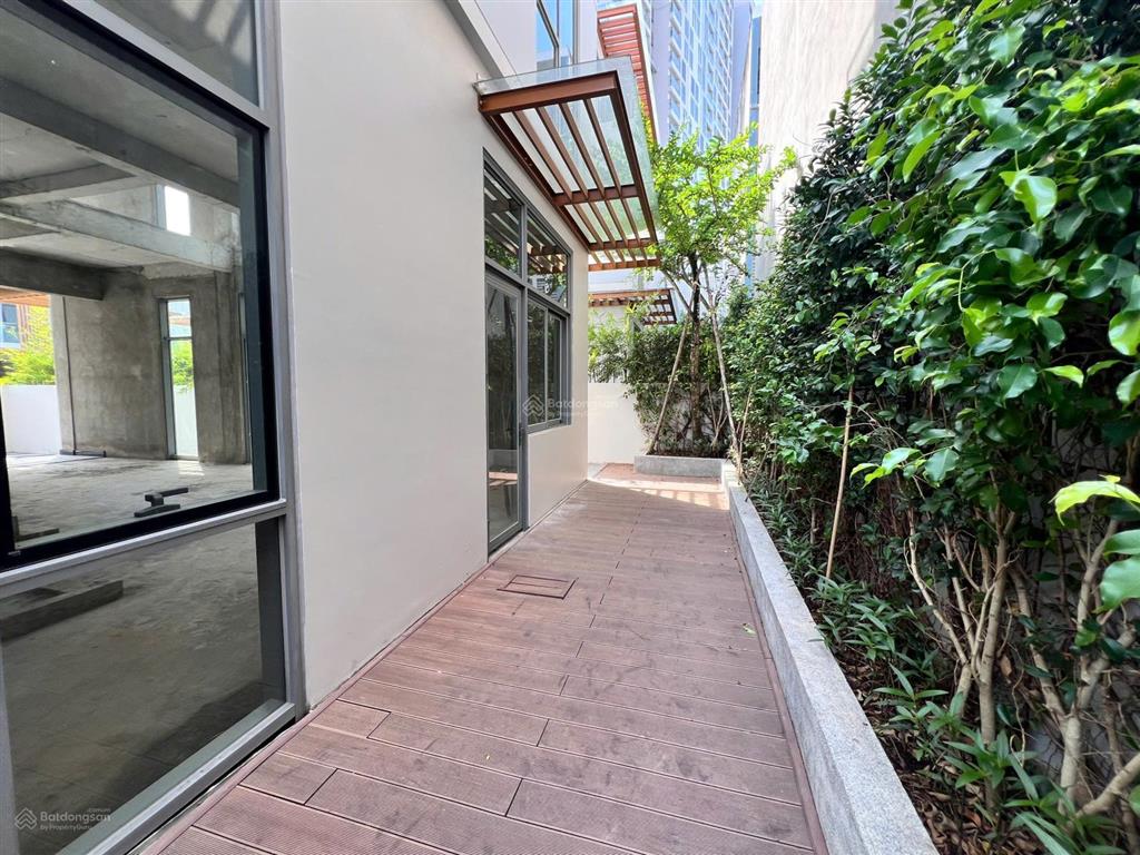 Phiên bản giới hạn căn biệt thự sân vườn siêu vip urban green, nhận nhà ở giá 30 tỷ 10x20m