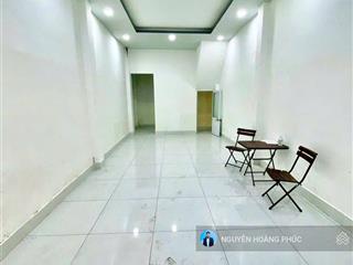 Bán nhà hẻm xe hơi trần hưng đạo quận 1, dt 3 x 9m, 2 tầng 2 phòng ngủ giá chỉ 5.9 tỷ