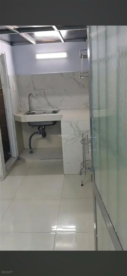 Phòng gần ngã tư 7 hiền, đh văn hiến, đhbk, sân bay, giá từ 3.2tr, máy lạnh, gác, bếp, wc riêng