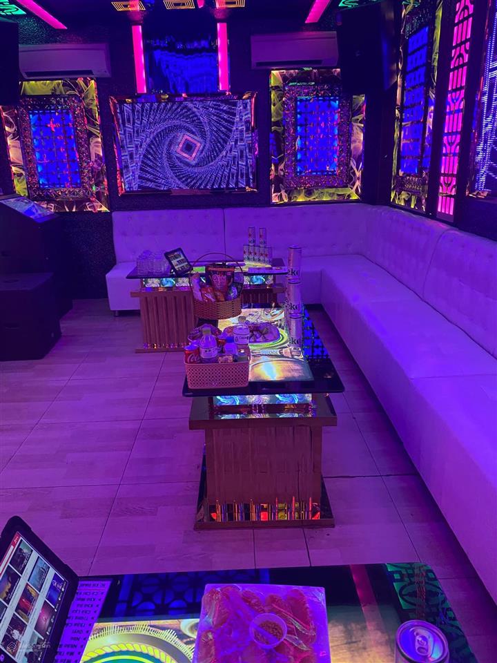 Chính chủ cho thuê tòa karaoke full 18 phòng nội thất  938 quang trung, phường 8, quận gò vấp