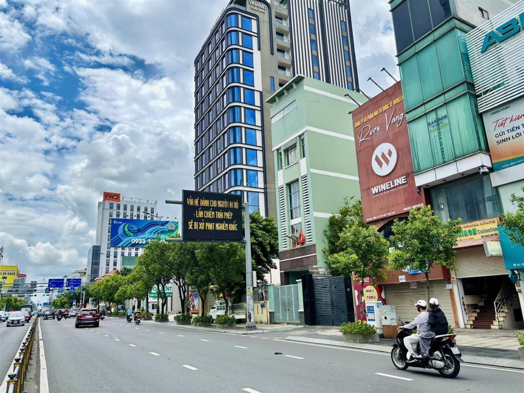 Chính chủ cho thuê nhà  mặt tiền nguyễn văn trỗi  8x15m  3 tầng suốt  giá 110 triệu