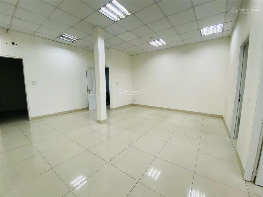 Chính chủ cho thuê nhà  mặt tiền nguyễn văn trỗi  8x15m  3 tầng suốt  giá 110 triệu