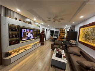 Bán chcc toà vp3 bán đảo linh đàm. view hồ cực đẹp thoáng. dt 70m2 2pn 2wc. đã có sổ