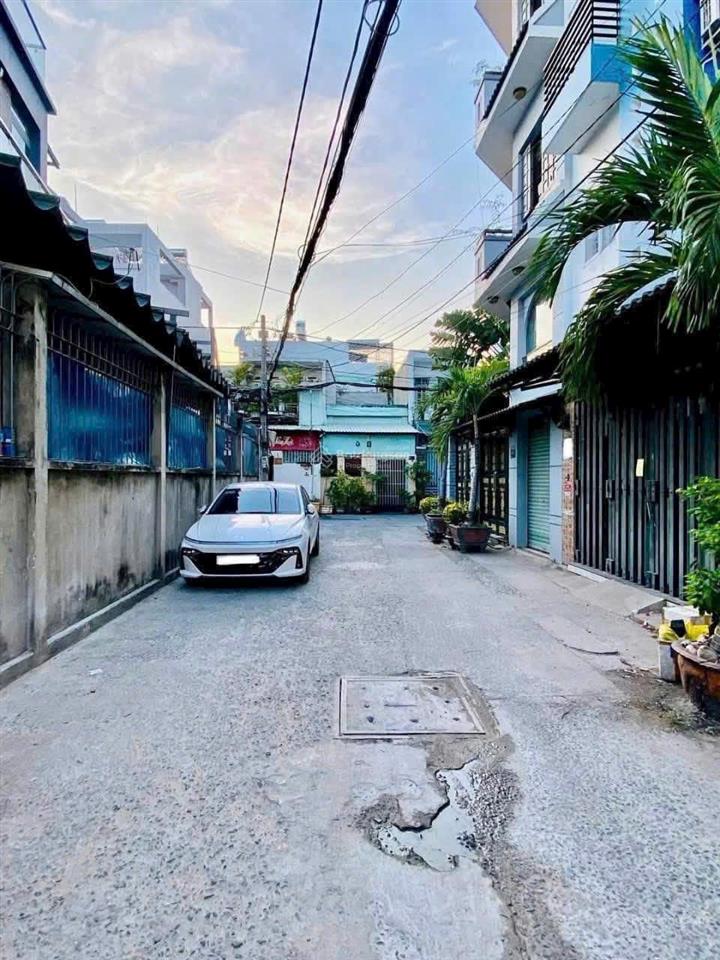 Nhà 63m2 hẻm 5m quang trung, gò vấp. xây 4 tầng, gần vincom & chợ hạnh thông tây  chỉ 2 tỷ 850