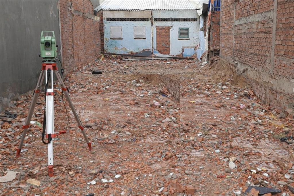 Chủ ngộp bank cần bán gấp lô đất mặt tiền đường man thiện kinh doanh sầm uất dt 148m2 giá chỉ 10tỷ