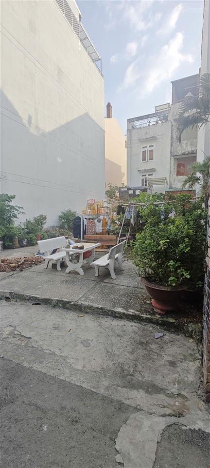 Bán nhanh lô đất đẹp vuông vứt cách hoàng diệu 2 chỉ 50m ngay khu dân cư lam sơn giá chỉ 5,5 tỷ tl