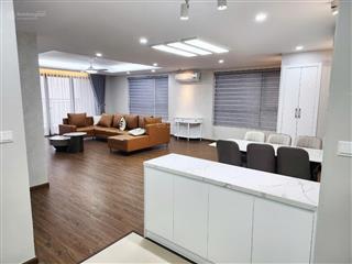 Bán căn góc 3pn/168m2 view hồ tây và lotte mall/ đã có sổ/ full đồ/giá 15.5 tỷ/  0986 558 ***