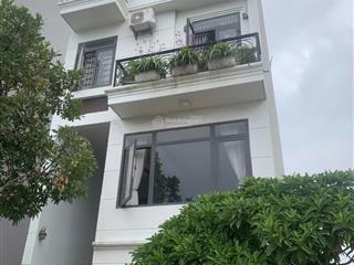 Bán nhanh nhà 4 tầng 120m hướng đông nam tại kđt hà khánh a, hạ long. gần đường bao biển, sân bóng