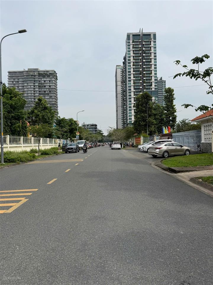 Bán mặt tiền 146 nguyễn văn kỉnh khu villa hà đô ven sông sg, cạnh uỷ bang q2, (17x22) hầm 5tầng