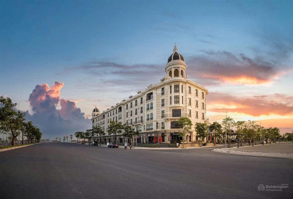 Thanh toán 3,1 tỷ sở hữu ngay căn np 6x20m khu stella, giá chỉ 6,3 tỷ.  0939 420 ***