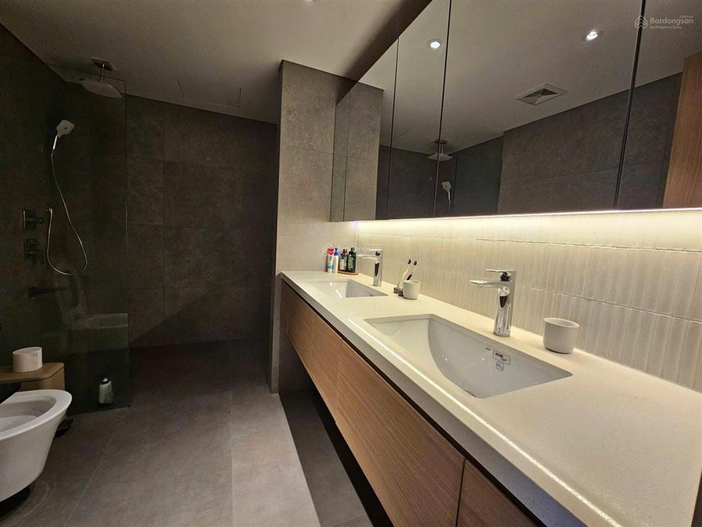 Duy nhất căn penthouse mipec tower 229 tây sơn 254m2 3 ngủ 4wc full đồ mới cao cấp xem nàh 24/7