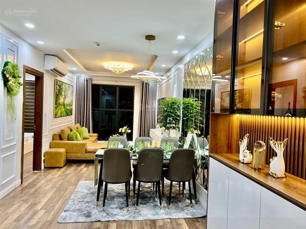 Chủ nhà cần tiền bán gấp căn hoa hậu eco green 75m2, 2 ngủ 2wc full đồ bao phí sang tên