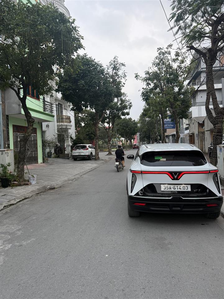 Siêu thị minh khôi plaza, đất 90m2, mặt tiền 4,5m