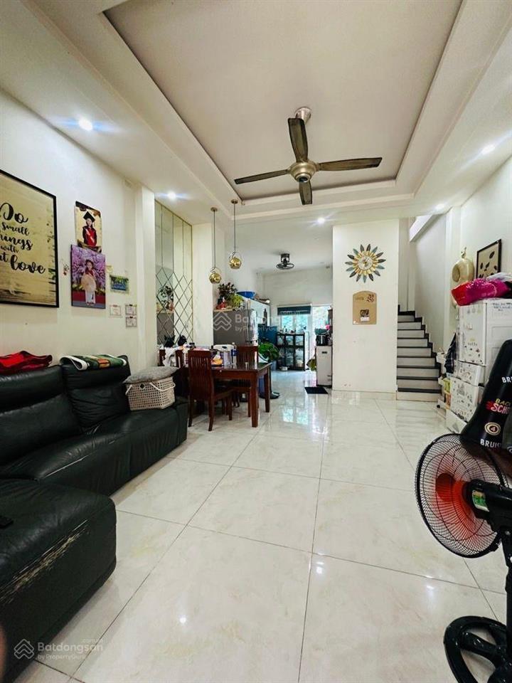 Bán nhà riêng 4pn, 4wc, 57m2, giá 5,95 tỷ tại tân hòa 2, p hiệp phú, q9, hcm, view đẹp