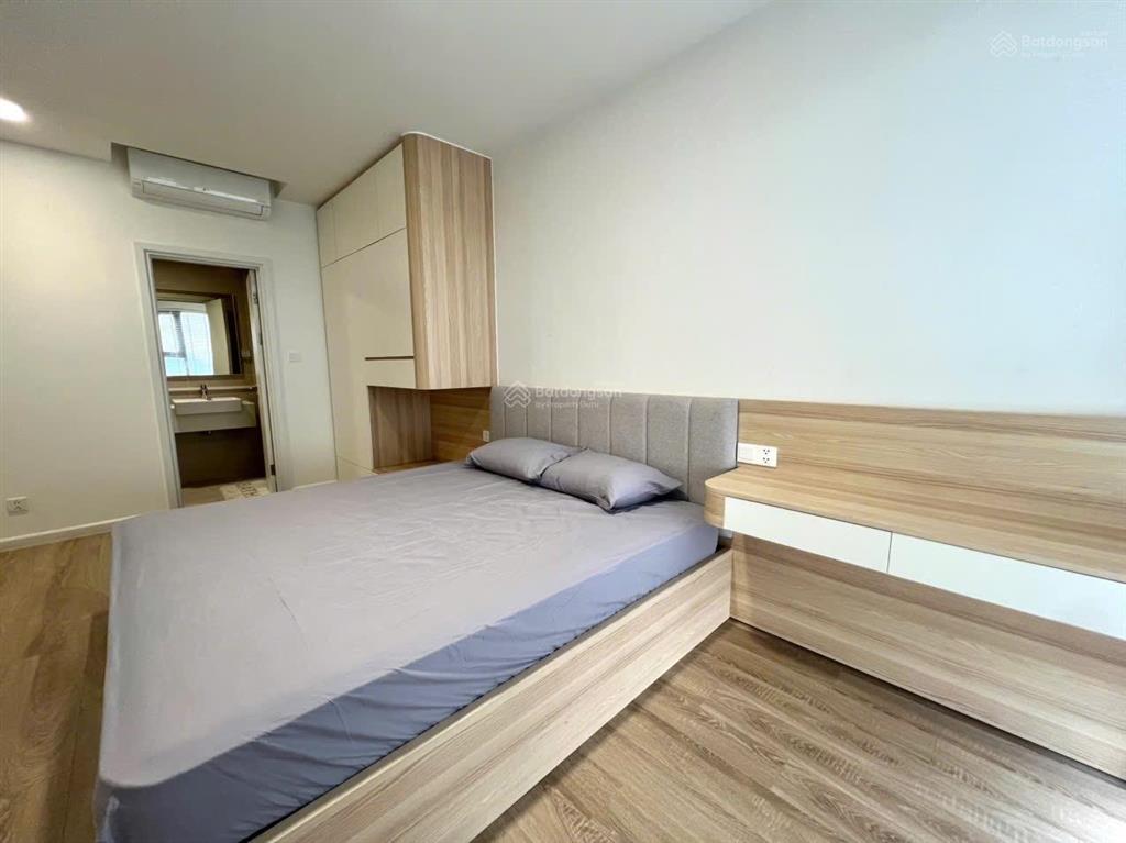 Cho thuê căn hộ chung cư 2pn 2wc urban green giáp bình thạnh đối diện vạn phúc city