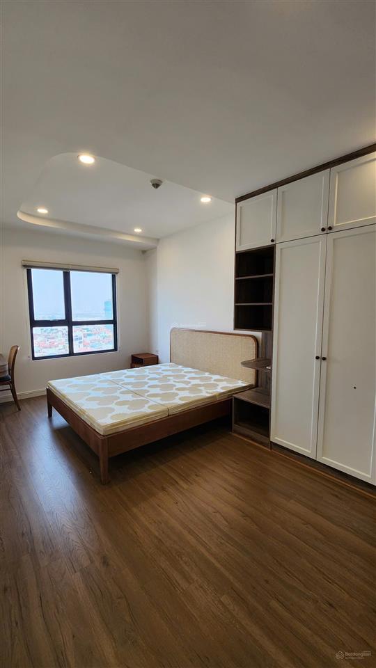 Anh chị em bán căn 84m2 toà kosmo tây hồ siêu đẹp ạ