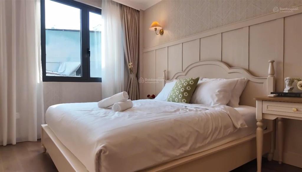Giảm 7tỷ khách sạn 36 phòng góc 2mt ngay nguyễn thị thập chỉ 38tỷ khai thác 250 triệu/th hầm 5 tầng