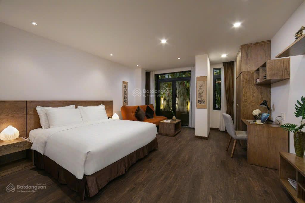 Giảm 30 tỷ khách sạn cao cấp bloom 4* gổm 39 phòng chỉ 98 tỷ hđ thuê 500tr/th khu phố tây kế quận 1