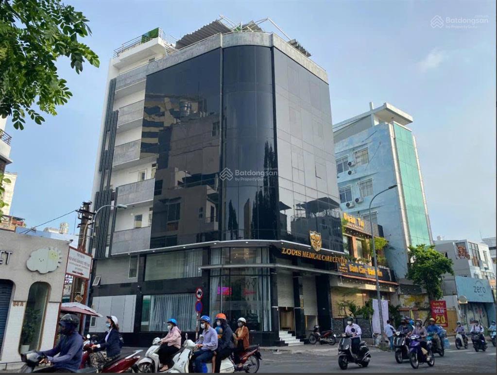 Tòa nhà hầm 8 tầng 1200m2 sàn chỉ 130tỷ hđ thuê 300tr/th góc 2 mặt tiền pasteur & trần quốc toản q3