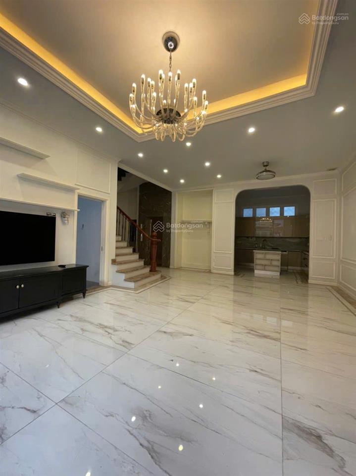 Bán trong tháng giảm 55tỷ về 50tỷ biệt thự ngang 9m 2 mặt tiền khu compound vip kế sân bay tân bình