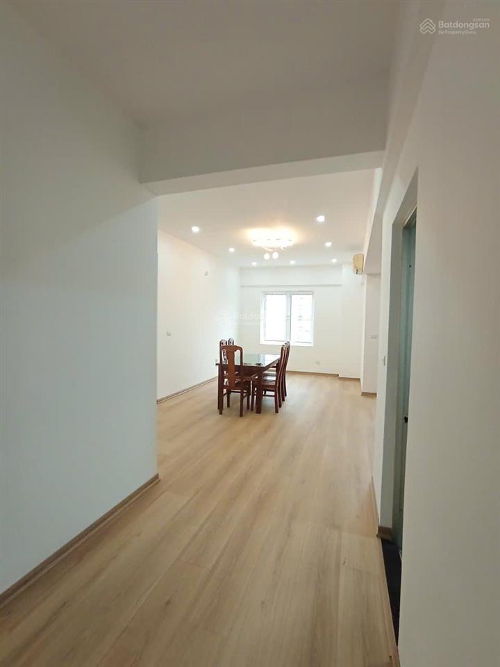 Căn góc 98m2  kdt việt hưng  3 ngủ+2wcchỉ 5,99 tỷ