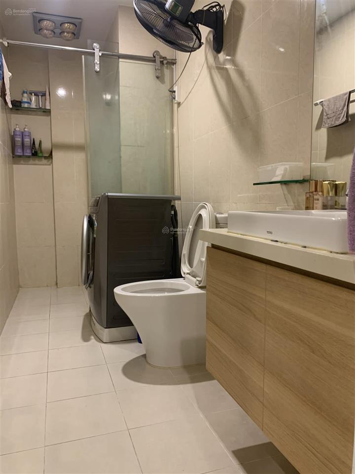 *hồng hà ct4  thanh trì* *căn góc 2 ngủ  70m*
 giá hơn *4 tỷ*