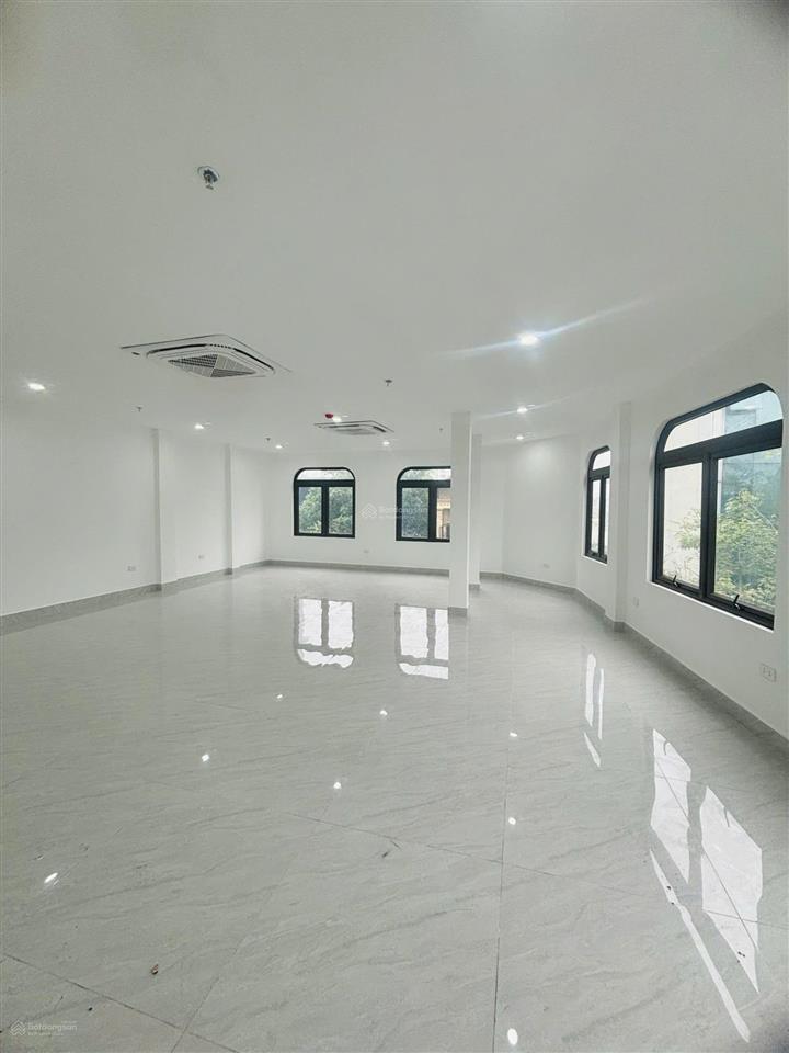 Cho thuê nhà mặt phố nguyễn văn trỗi, thanh xuân, lô góc dt 90m2 7 tầng giá 50 triệu.  0968 120 ***