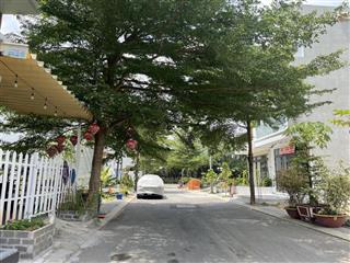 Nhà phố valora mizuki, 4 tầng, sổ sẵn, 100m2, nhỉnh 10ty