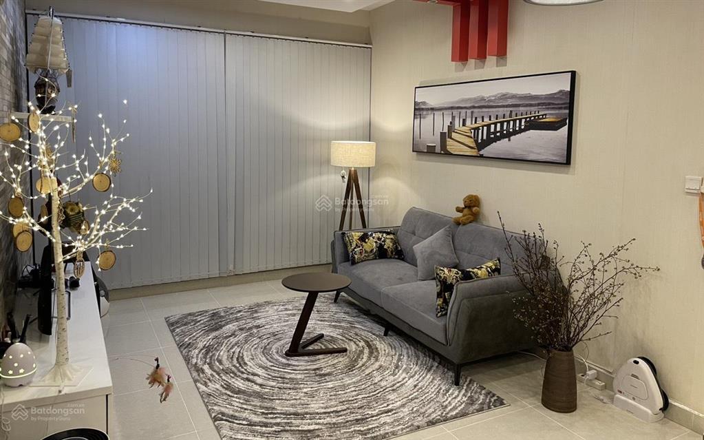 Bán căn hộ ruby, 4,3 tỷ, 2pn  2wc, 70m2, view hồ sinh thái